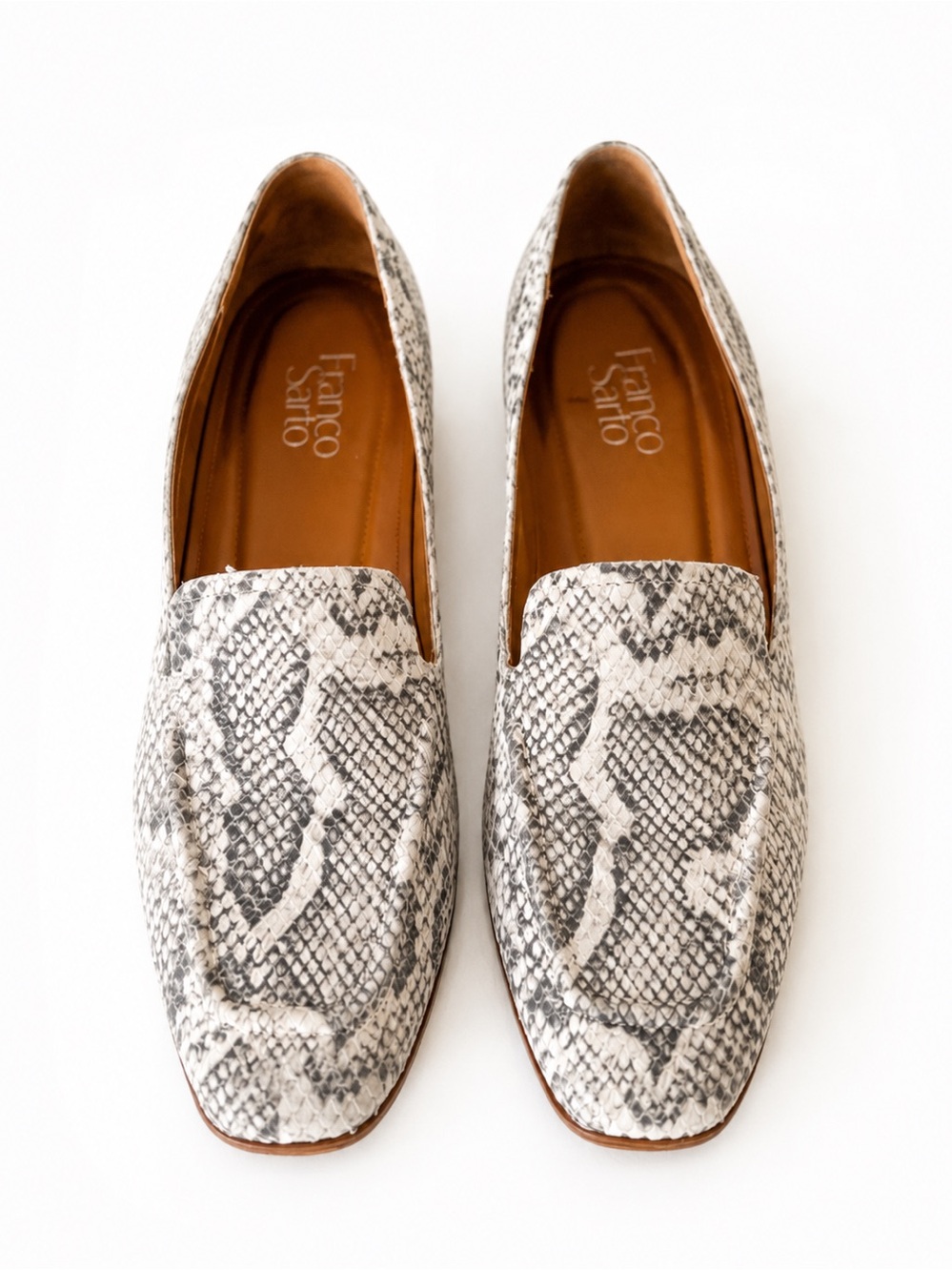 Franco Sarto Snakeskin Print Leather Loafers Size 8.5 Flats Soft Padding Classic